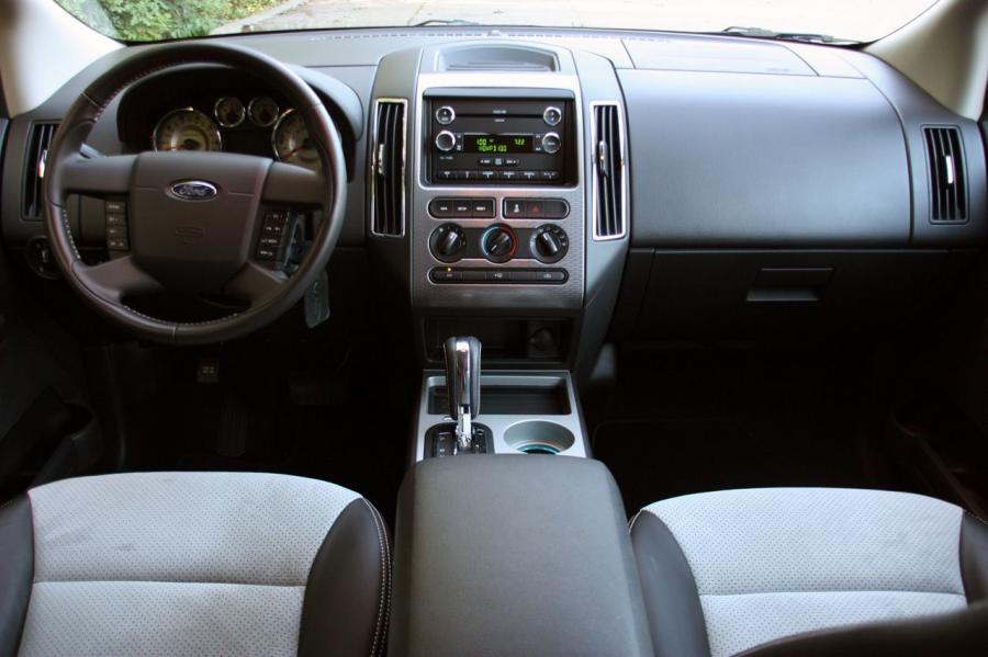  Ford Edge Sport 2009 года  (фото 29 из 61)
